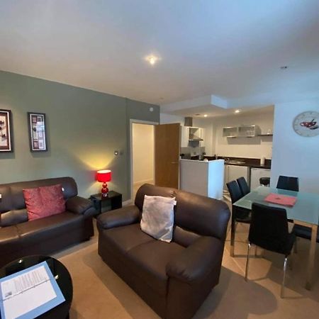 Dreamhouse At Oswald Street, City Centre กลาสโกว์ ภายนอก รูปภาพ
