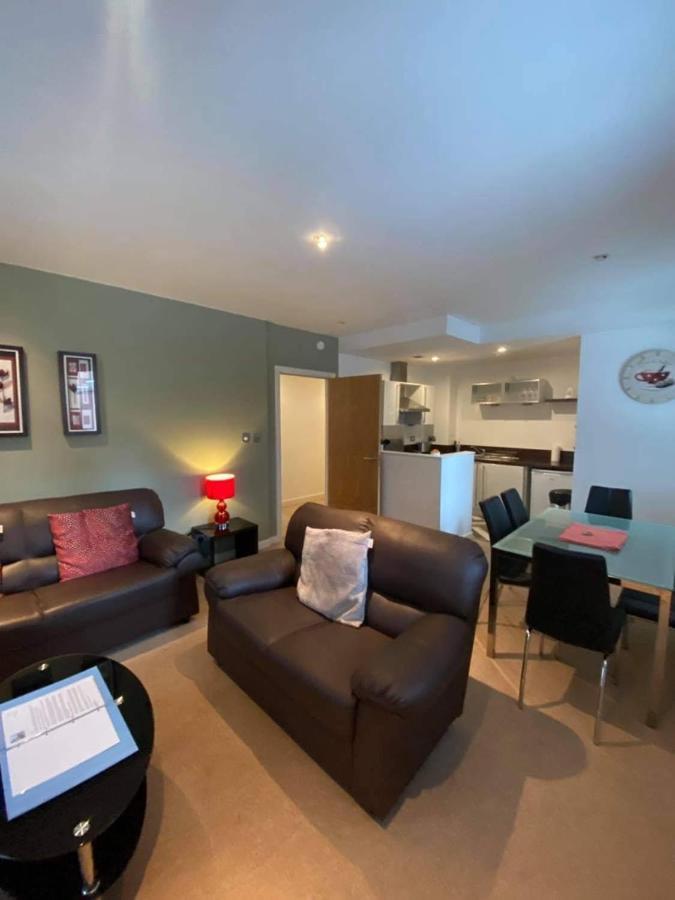 Dreamhouse At Oswald Street, City Centre กลาสโกว์ ภายนอก รูปภาพ
